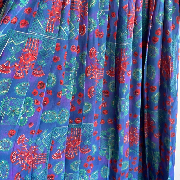 $5 $5 $5 Vintage 1970s Floral Button Down Pleated Fit & Flare Dress Sz 14 - Picture 3 of 5